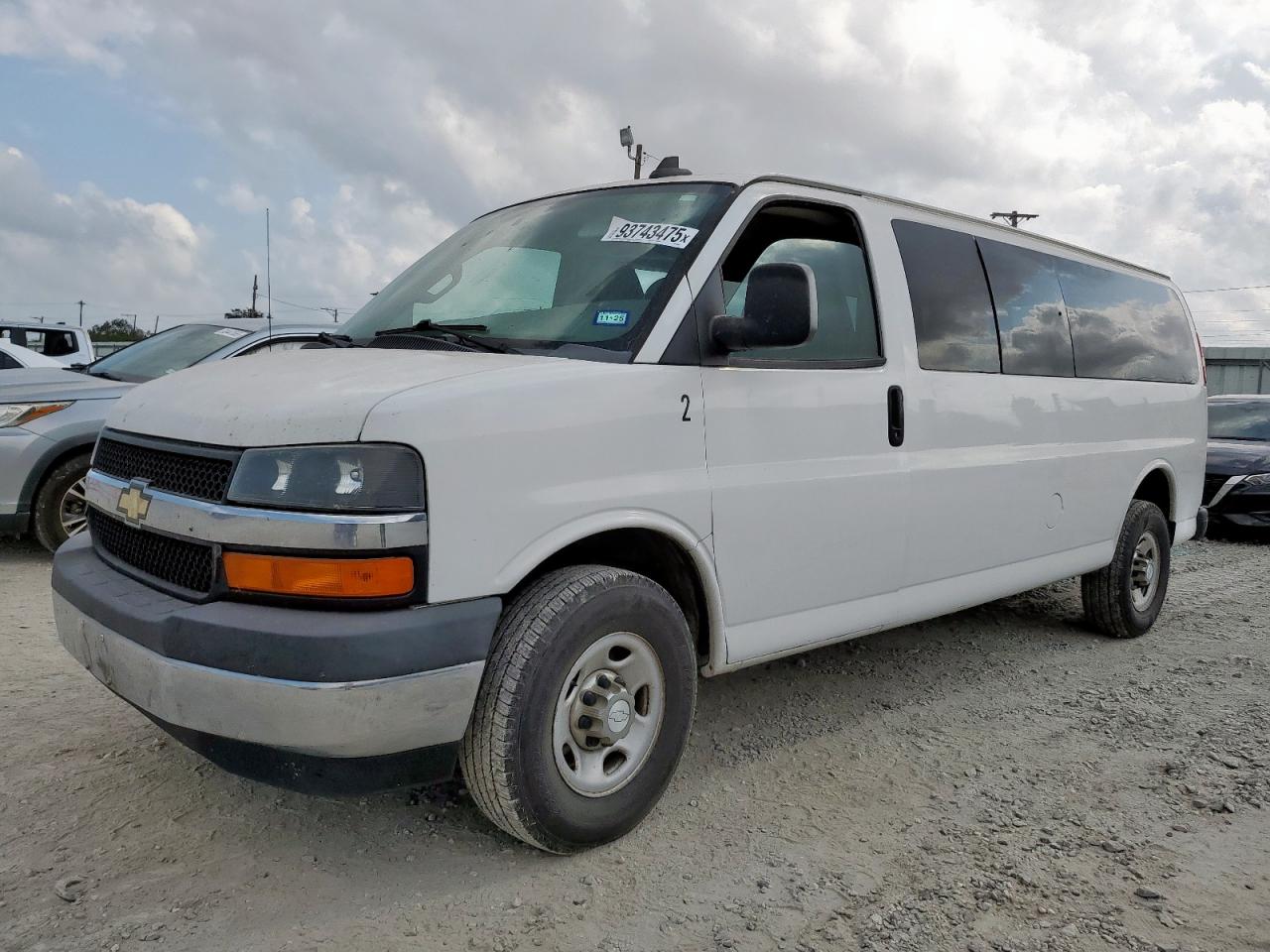 2017 Chevrolet Express 3500