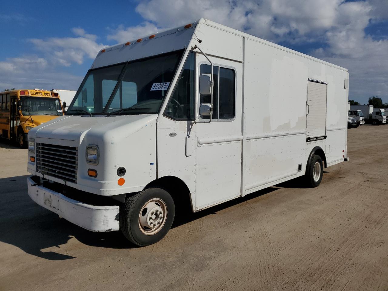 2010 Ford E450