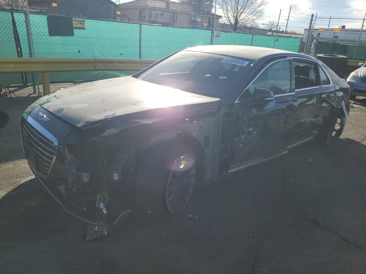 2018 Genesis G90
