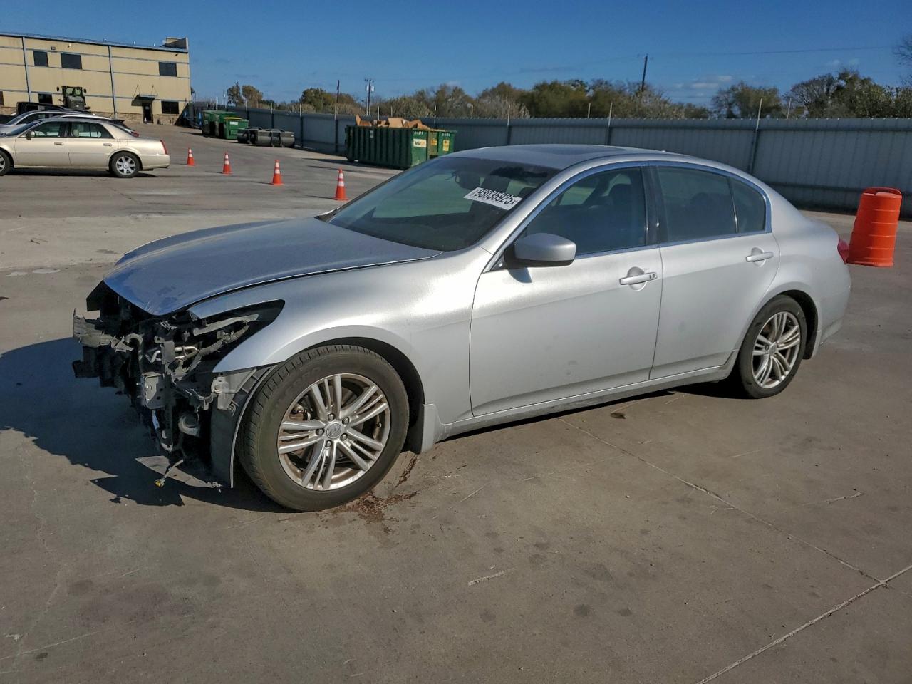 2013 Infiniti G37