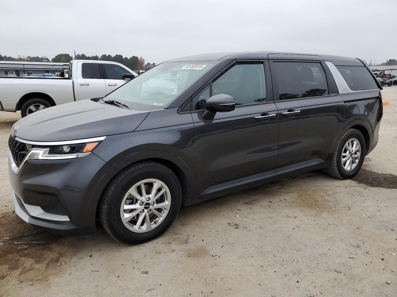 2022 Kia Carnival