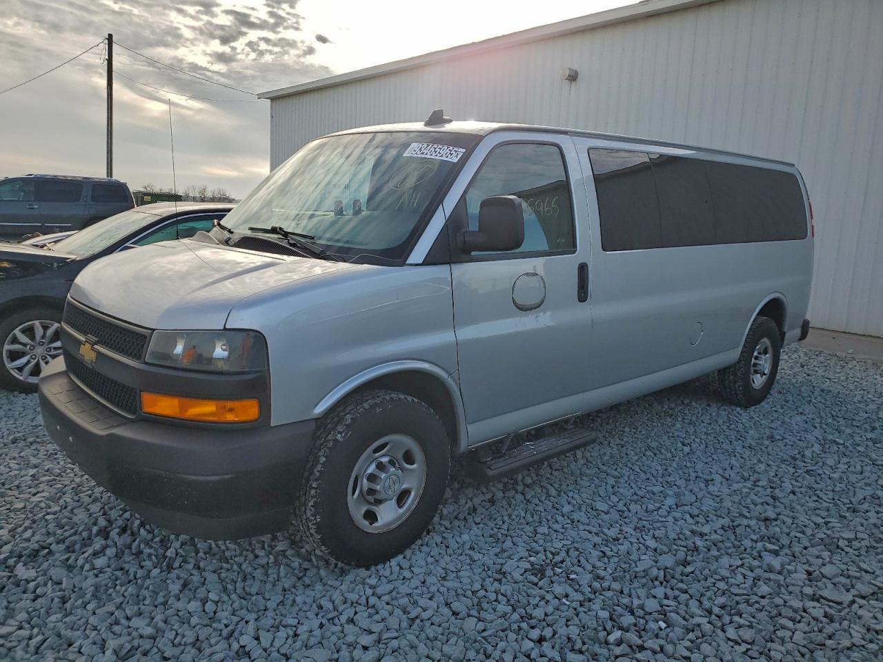 2021 Chevrolet Express 3500