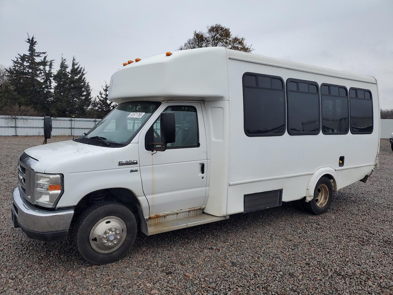 2015 Ford Econoline