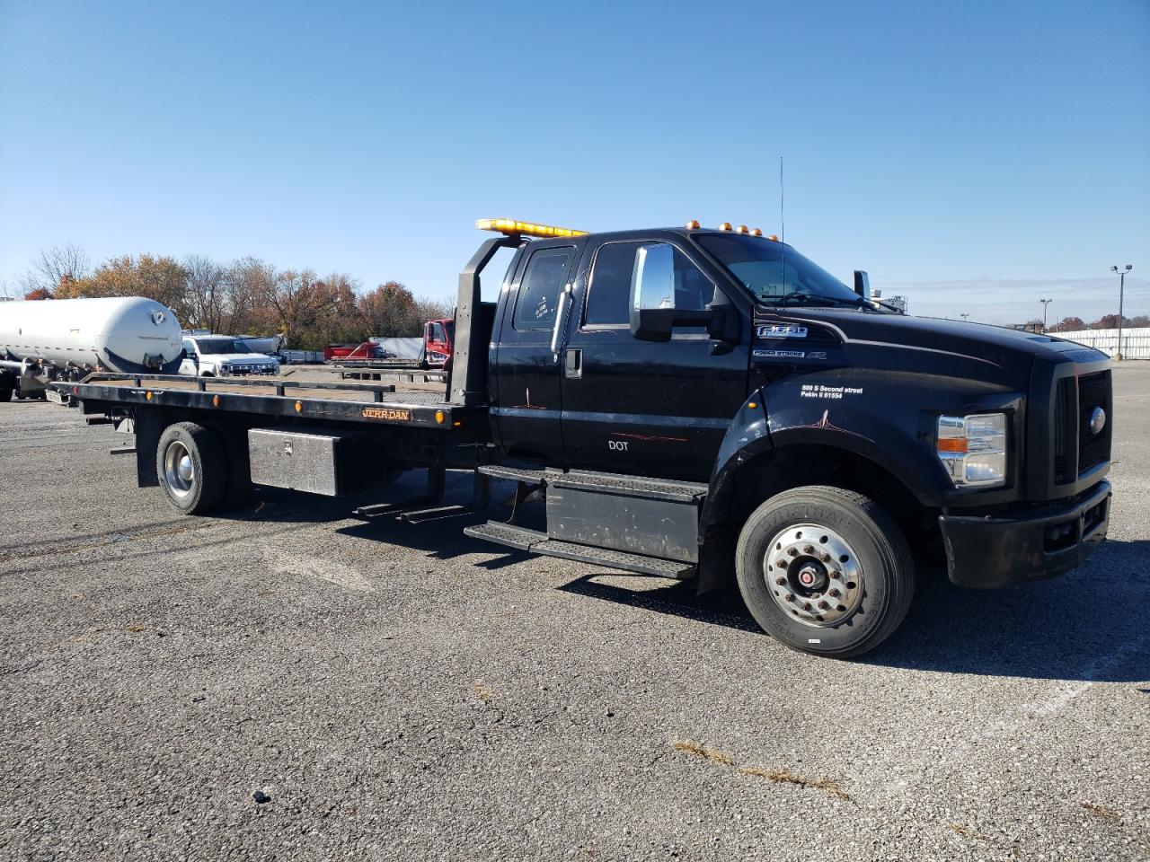 2016 Ford F-650