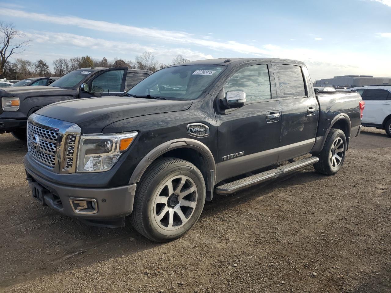 2017 Nissan Titan