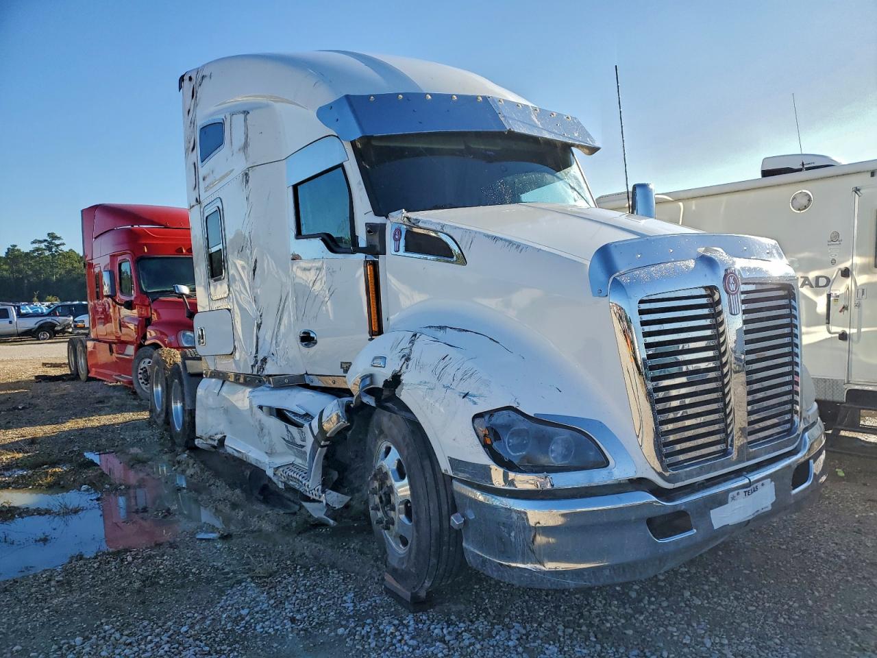 2022 Kenworth T680