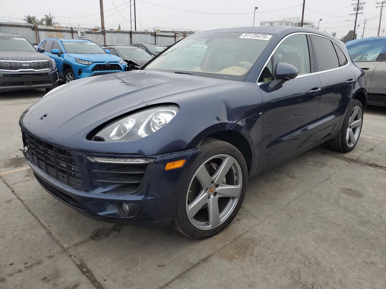 2016 Porsche Macan