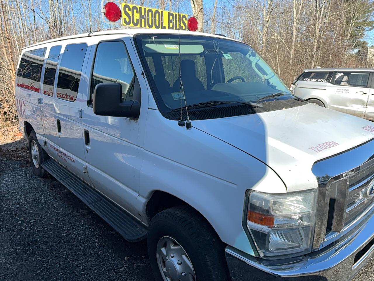 2014 Ford Econoline E350