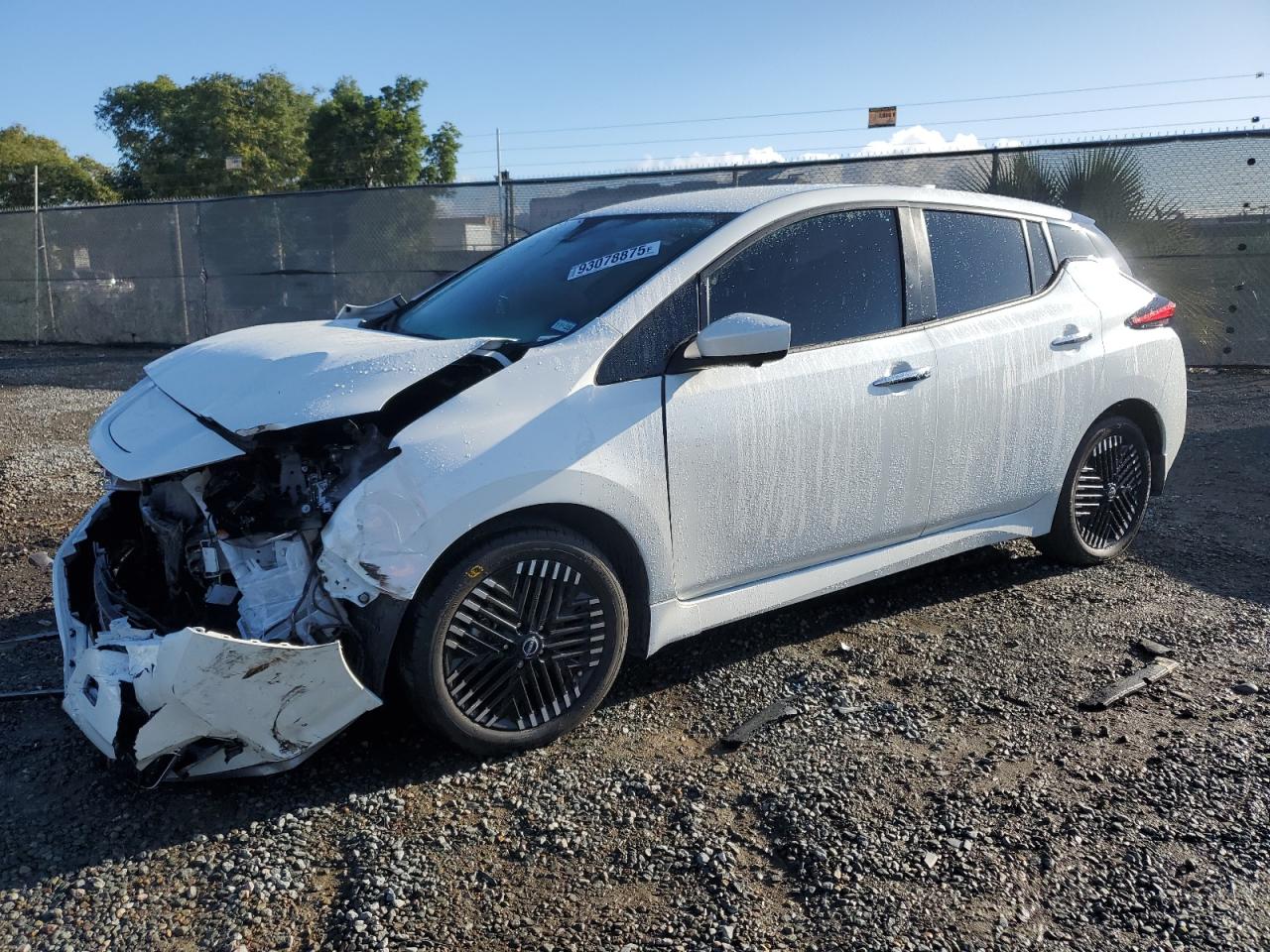 2023 Nissan Leaf