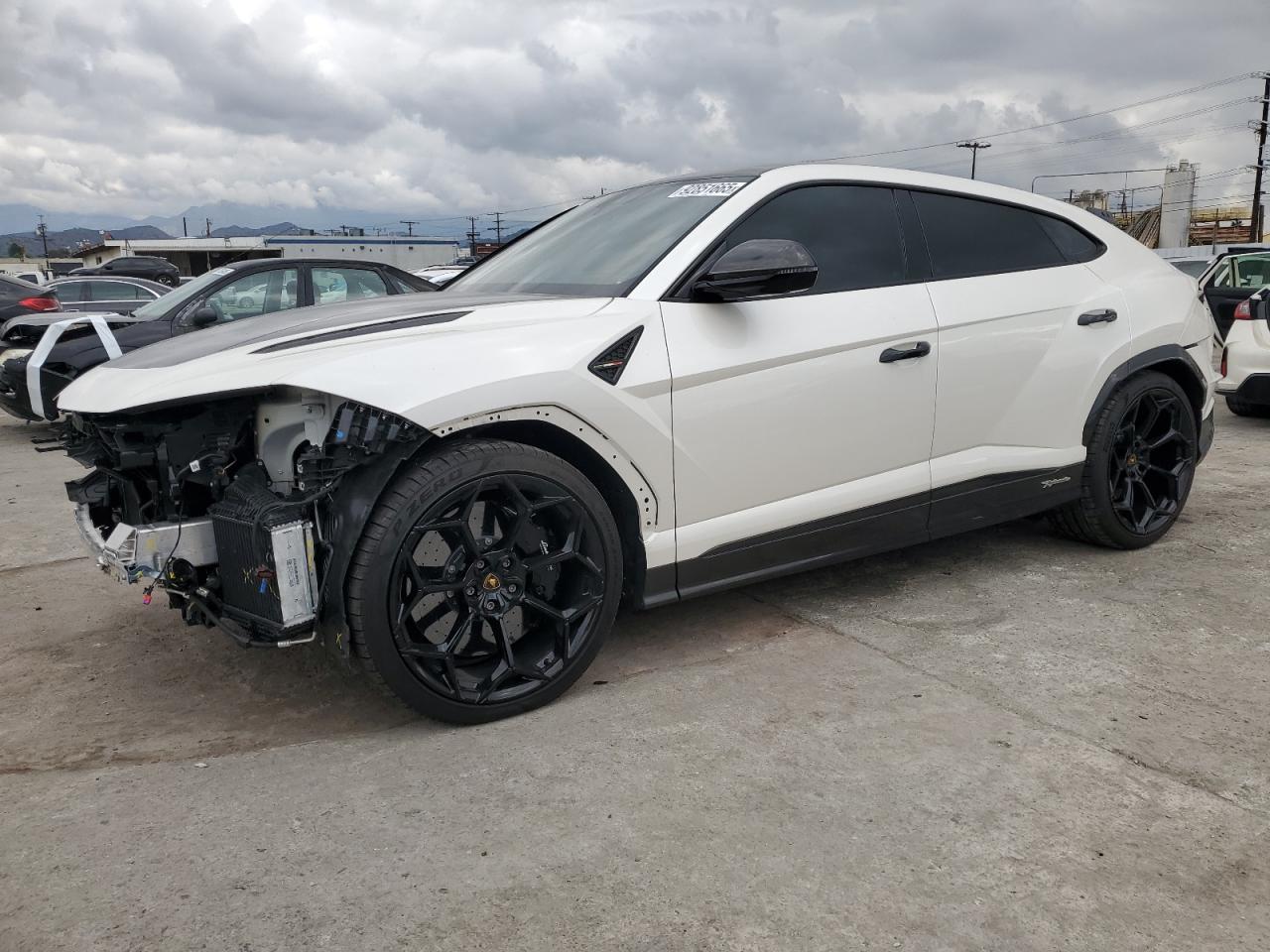 2024 Lamborghini Urus