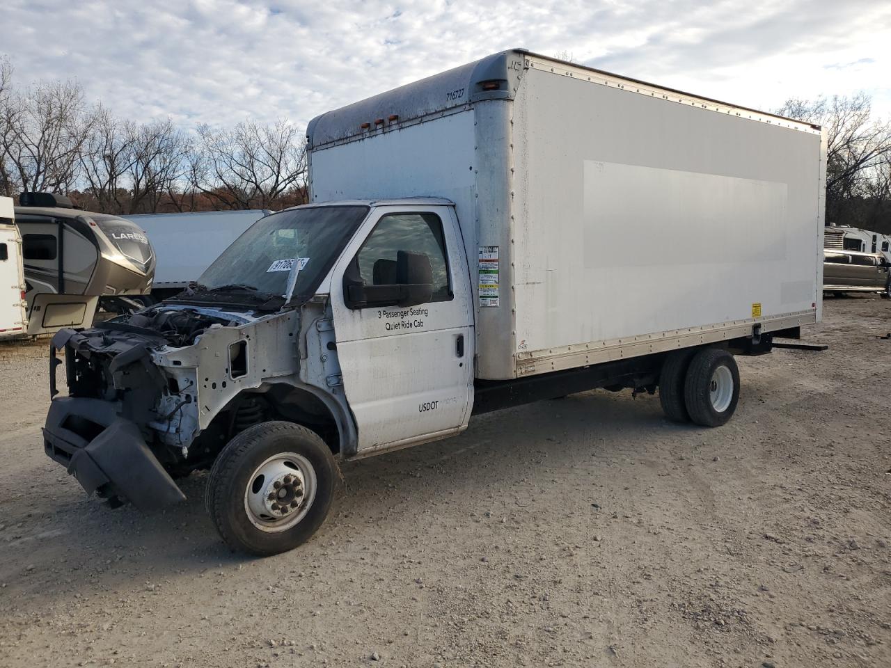 2017 Ford E-350