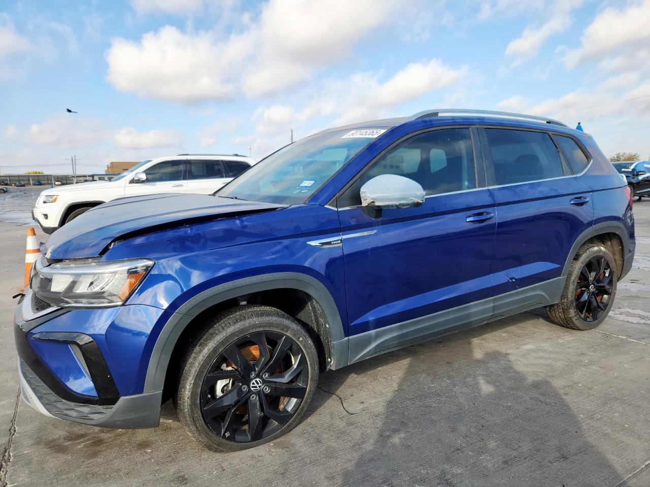 Volkswagen Taos