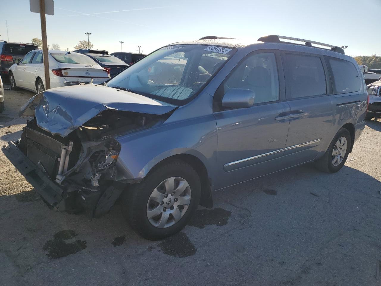 2008 Hyundai Entourage