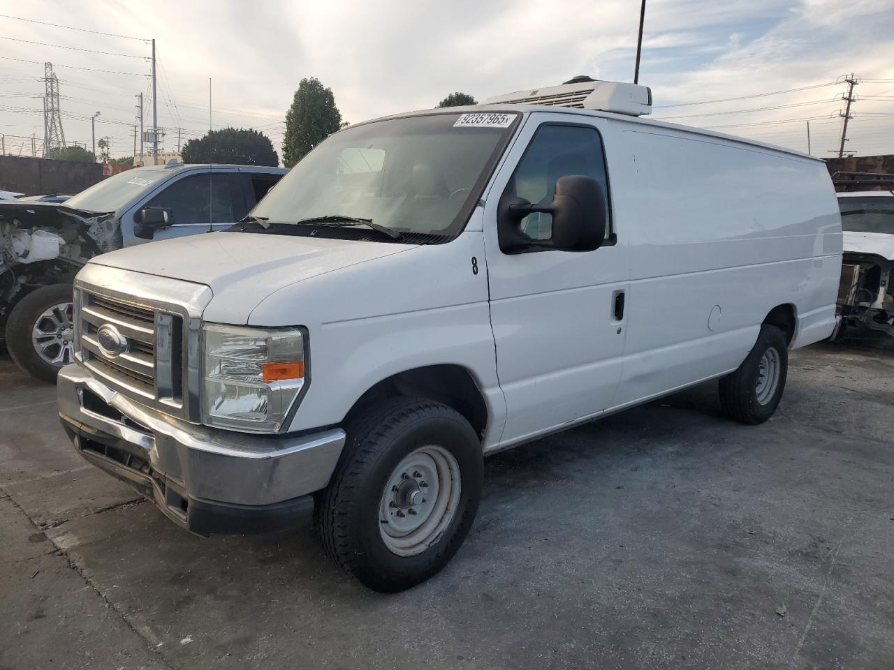 2013 Ford E-350