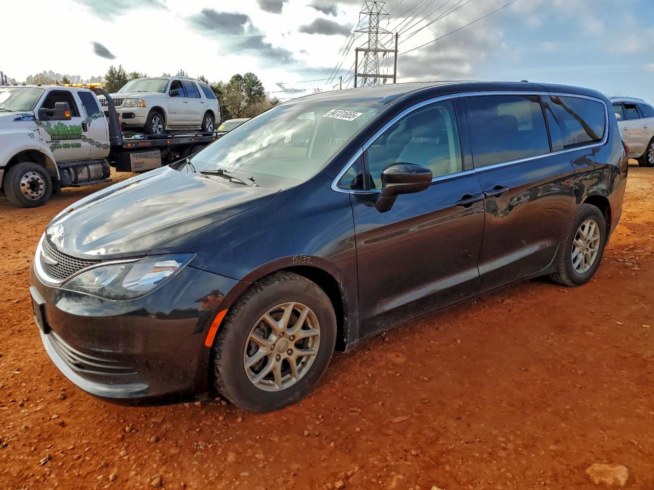 2020 Chrysler Voyager
