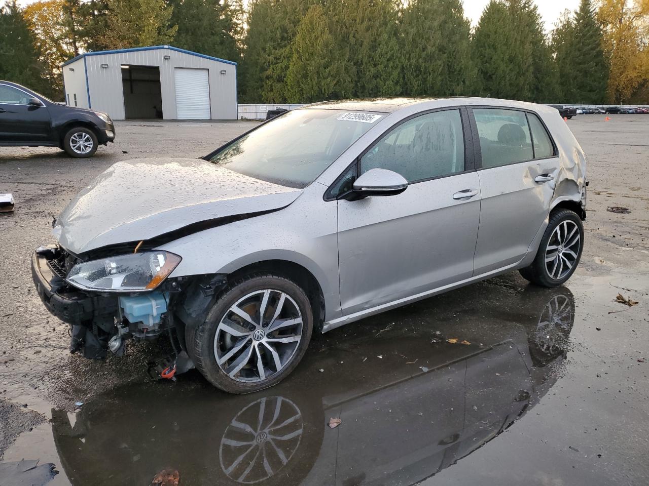 2017 Volkswagen Golf