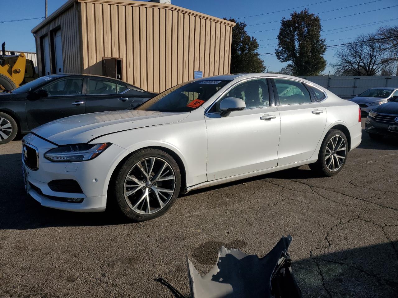 2017 Volvo S90