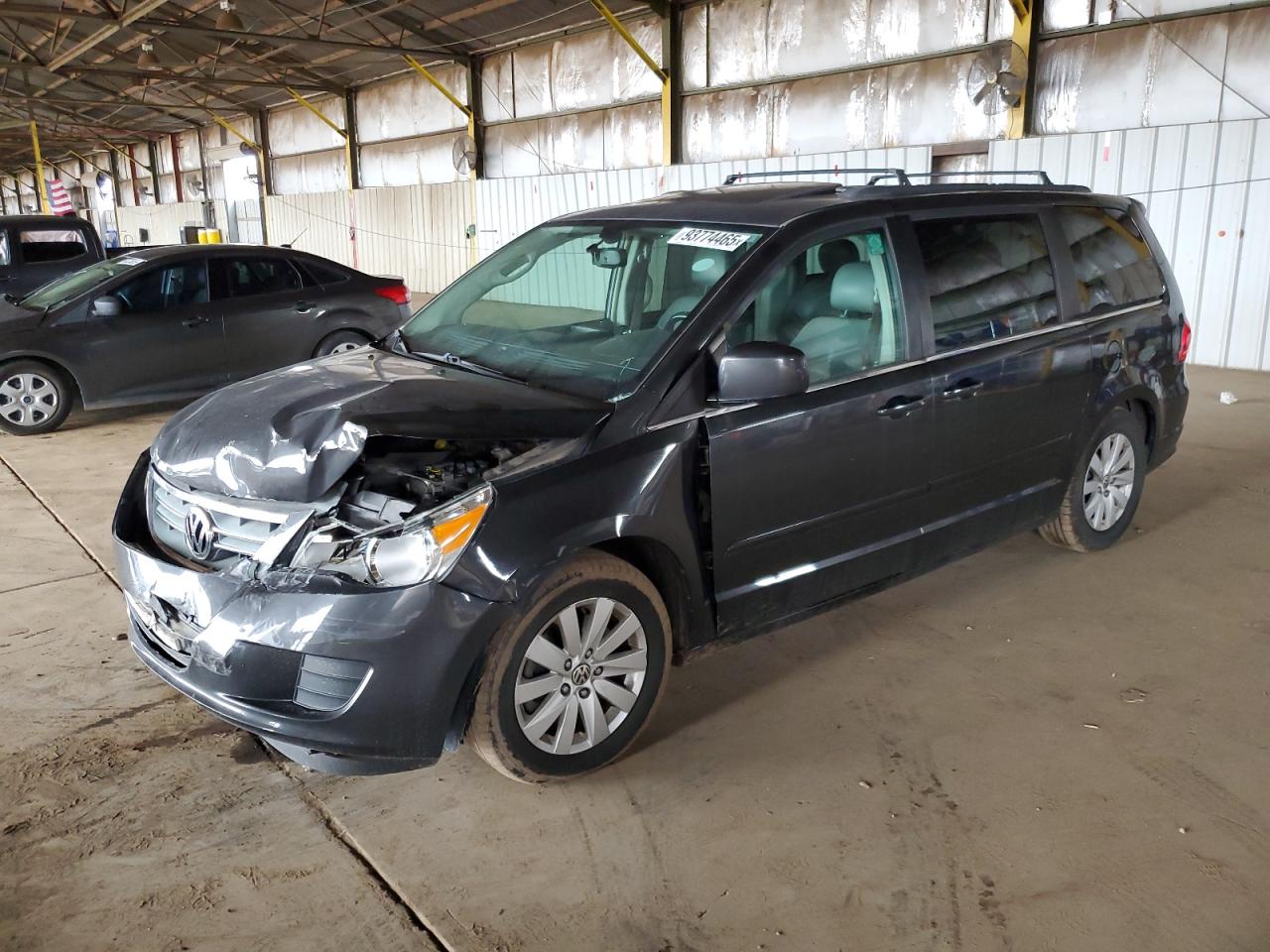 2012 Volkswagen Routan