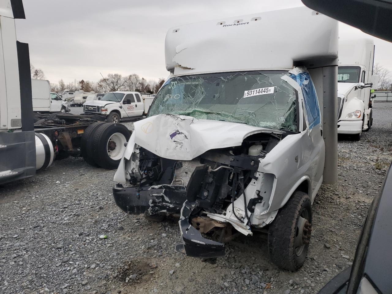 2022 Chevrolet Express 3500