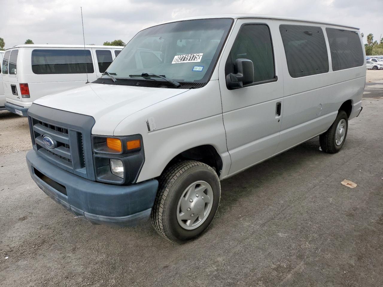 2013 Ford Econoline E350