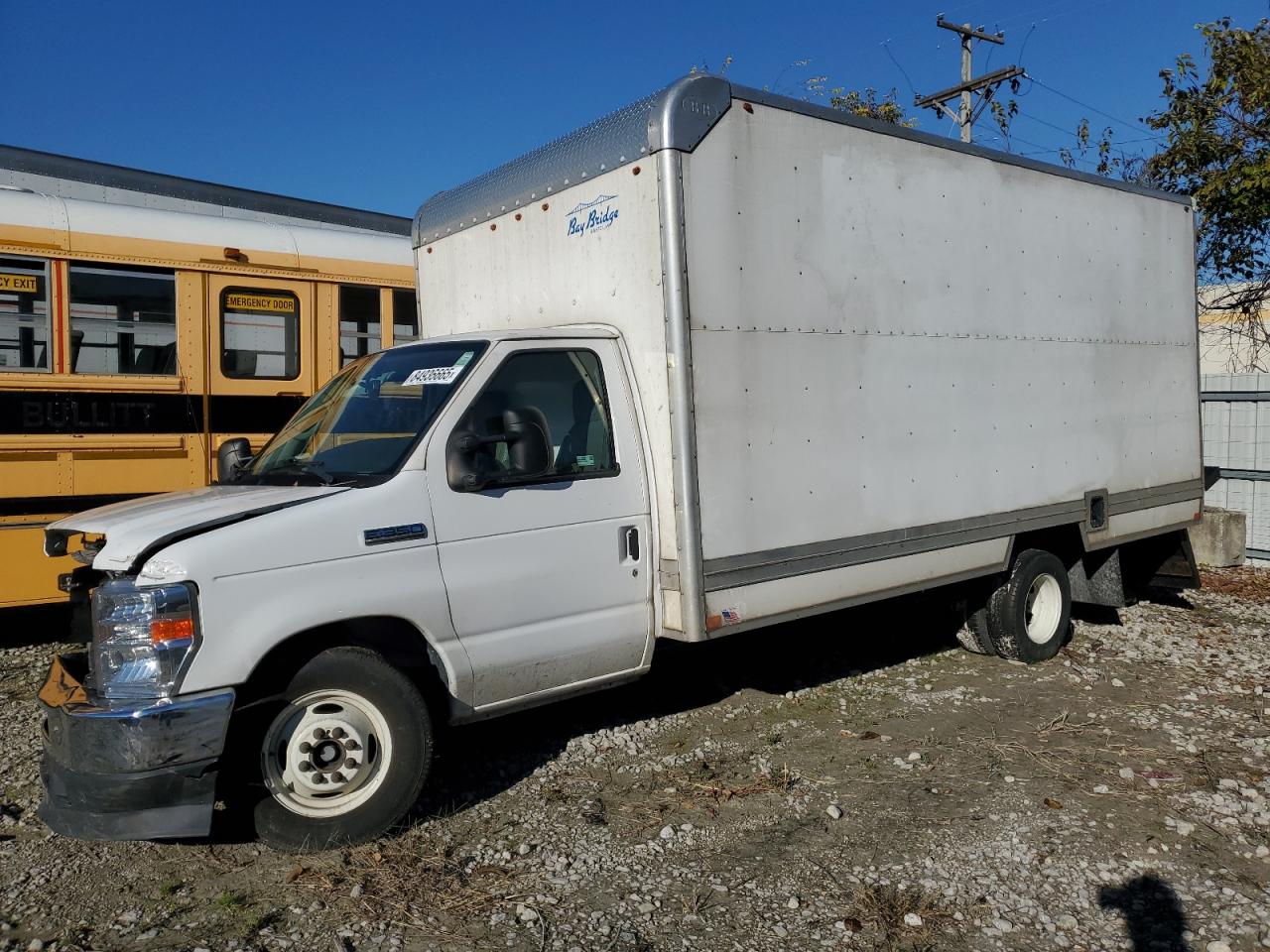 2022 Ford Econoline E350