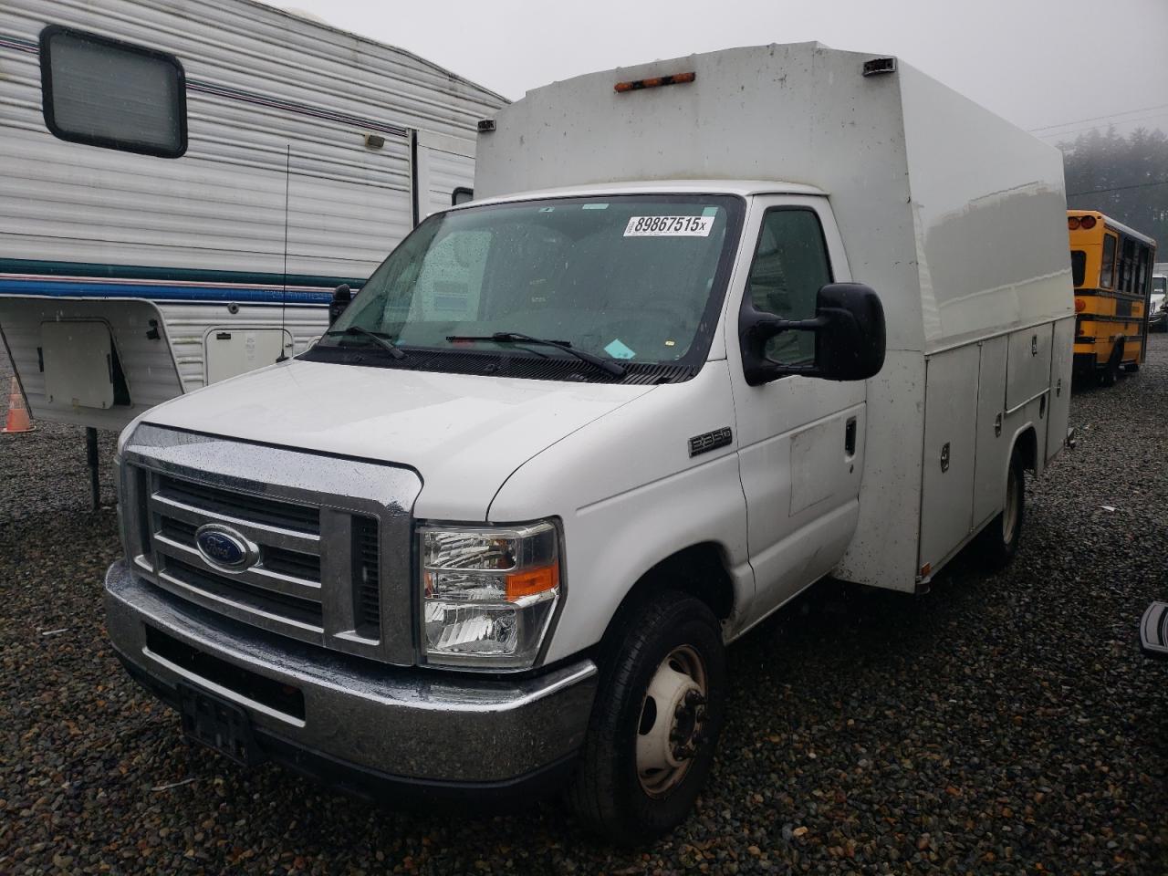 2017 Ford E-350