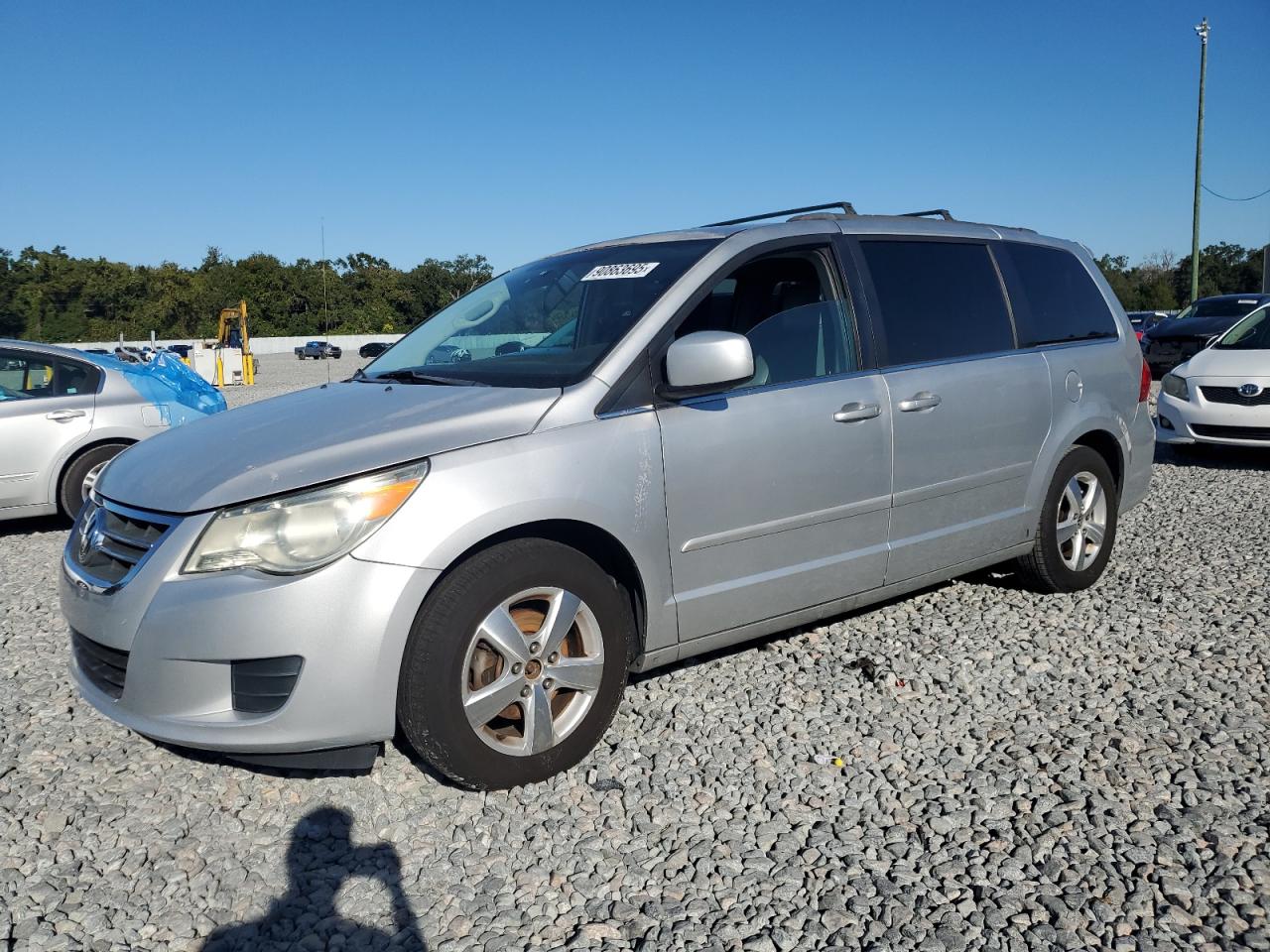 2011 Volkswagen Routan