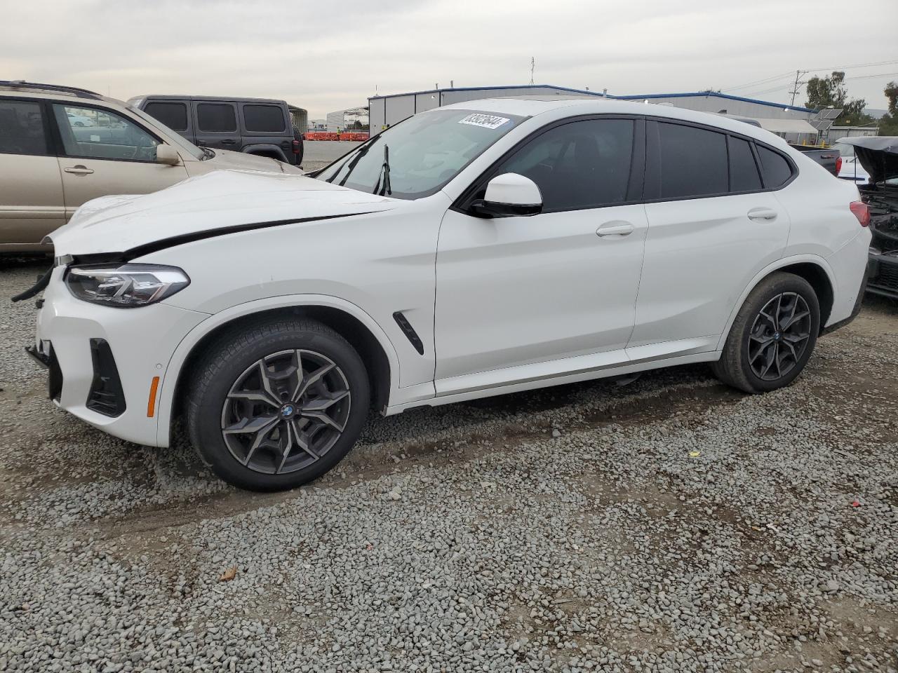 2022 BMW X4