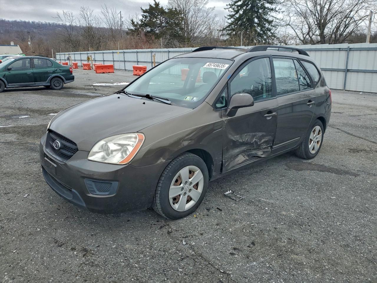 2009 Kia Rondo