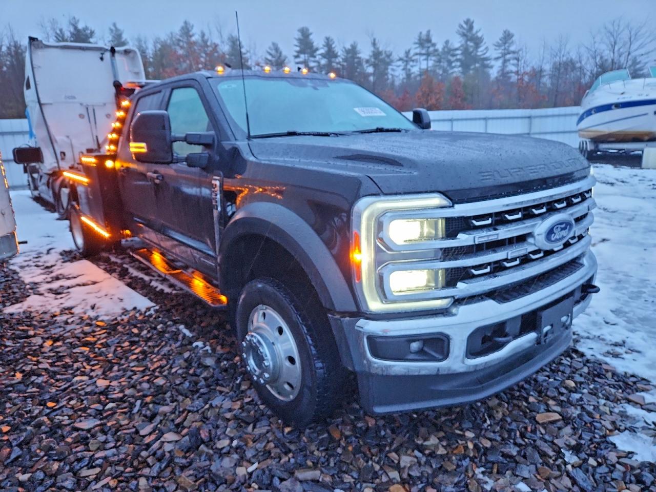 2025 Ford F-550