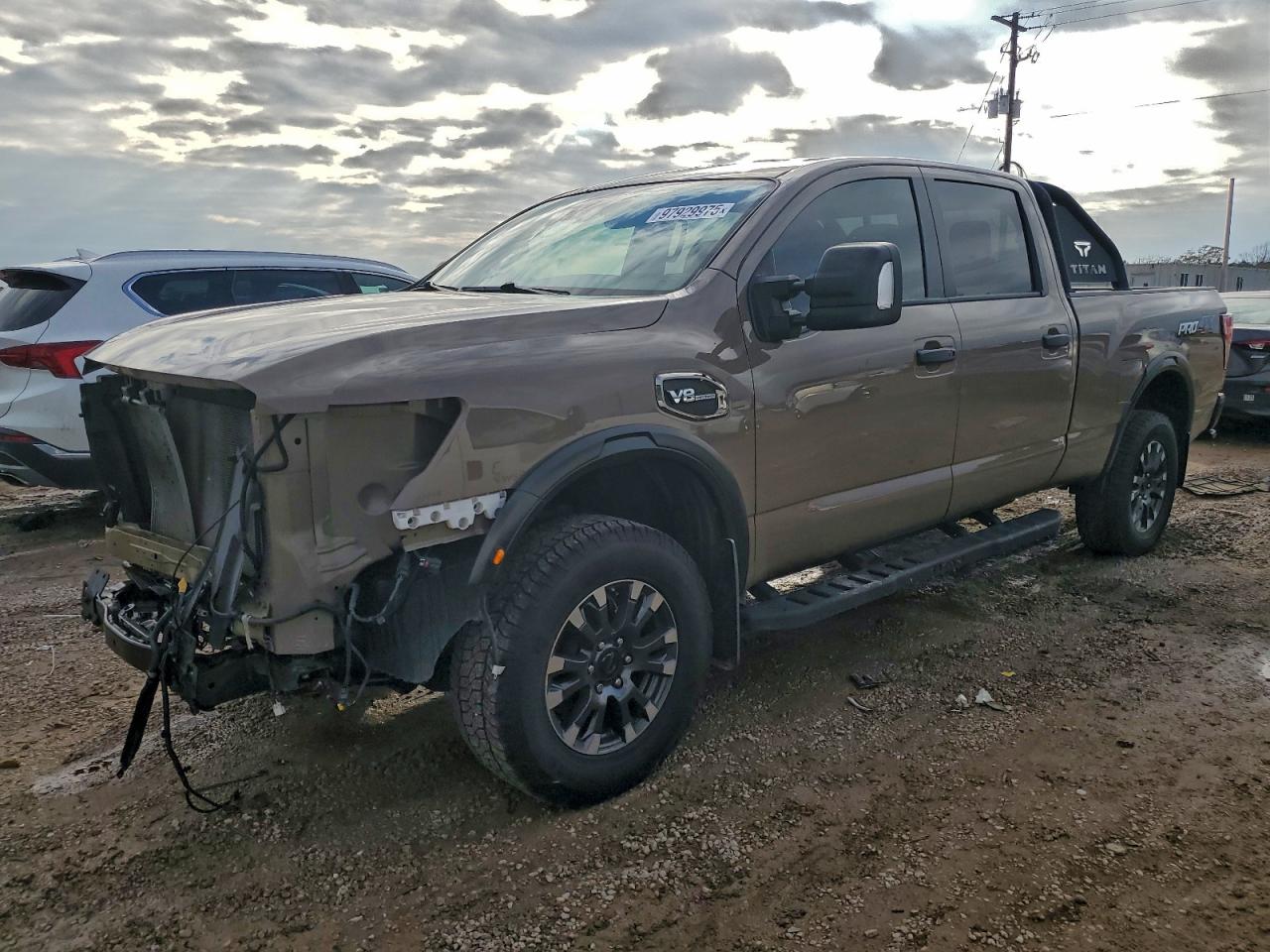 2022 Nissan Titan