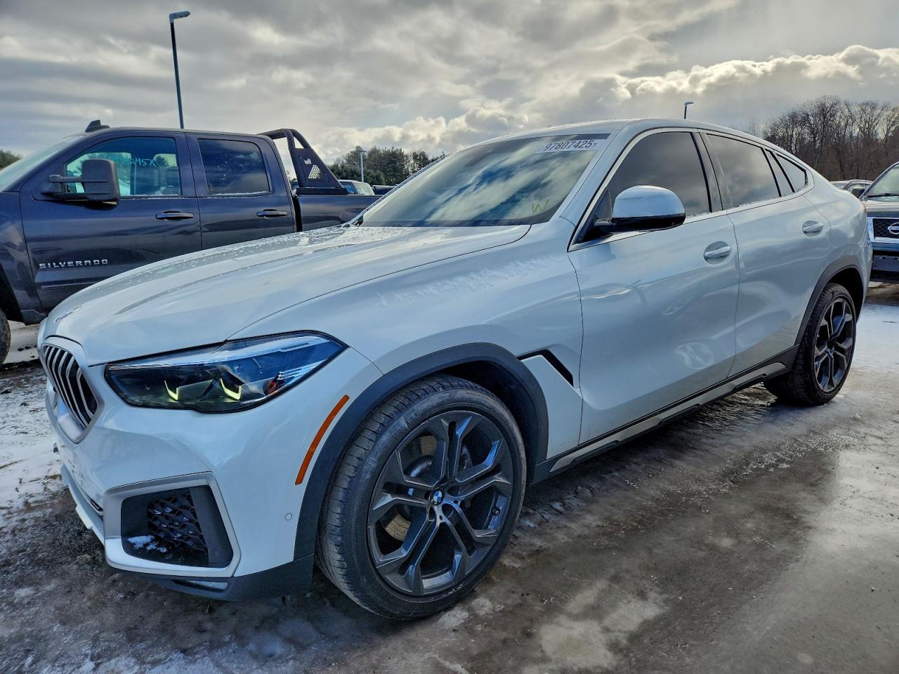 2021 BMW X6