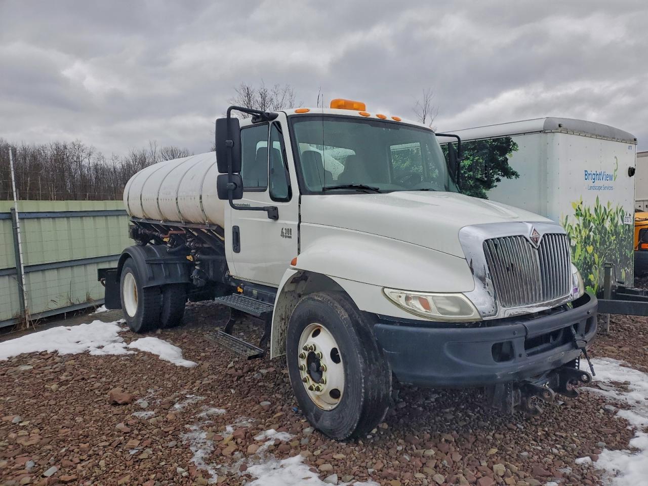 2005 International 4000-Series