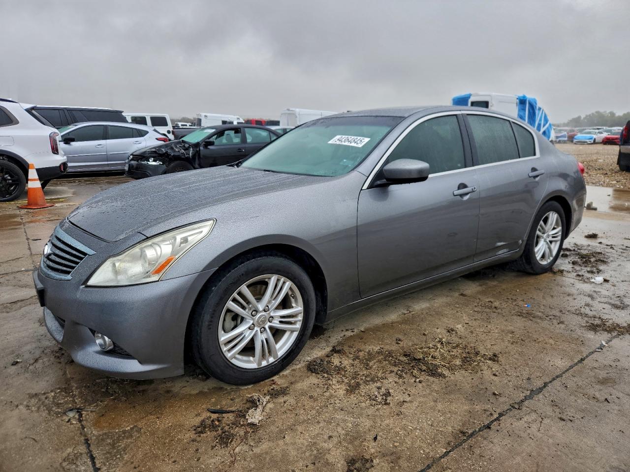 2011 Infiniti G37
