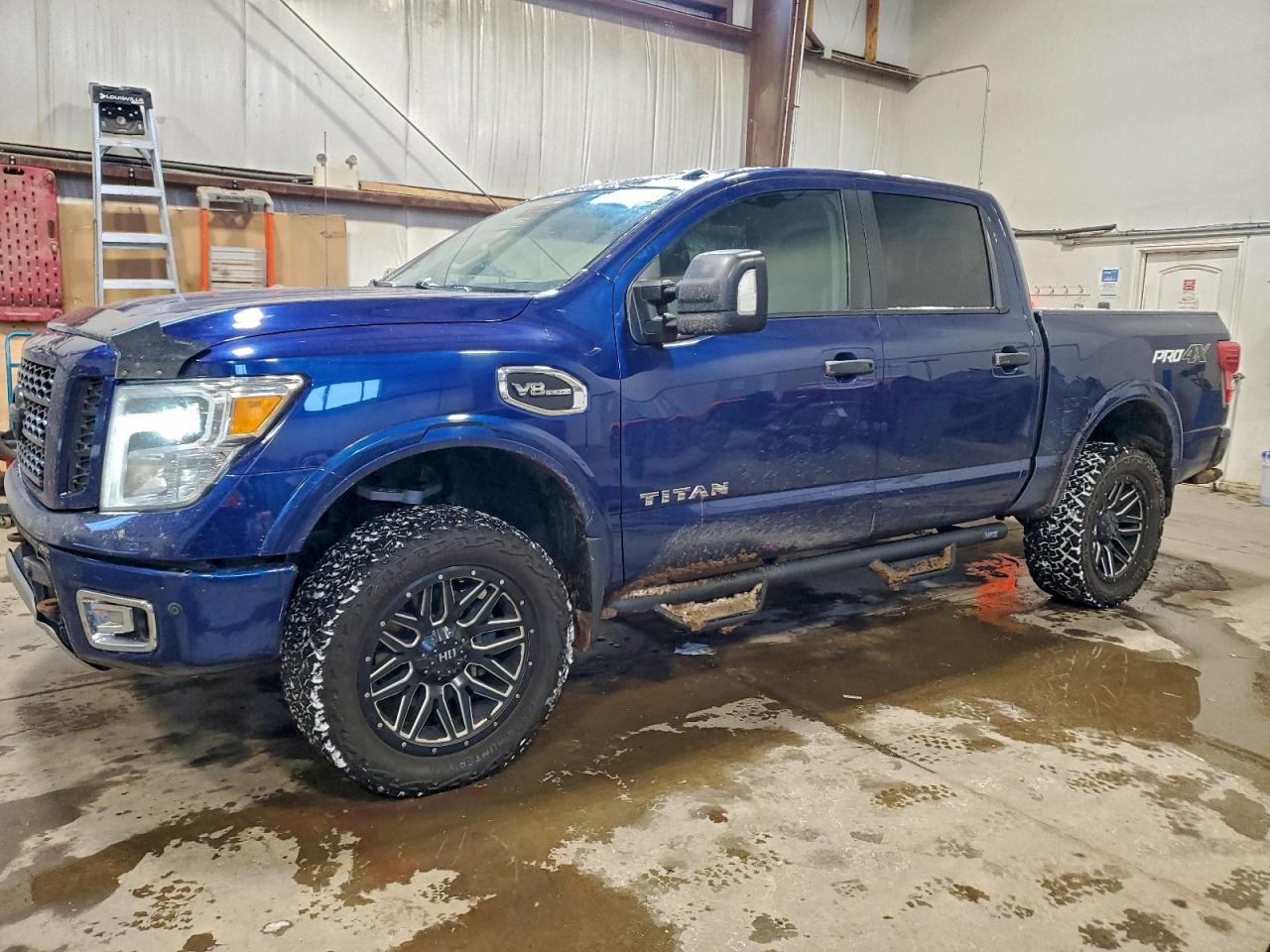 2017 Nissan Titan