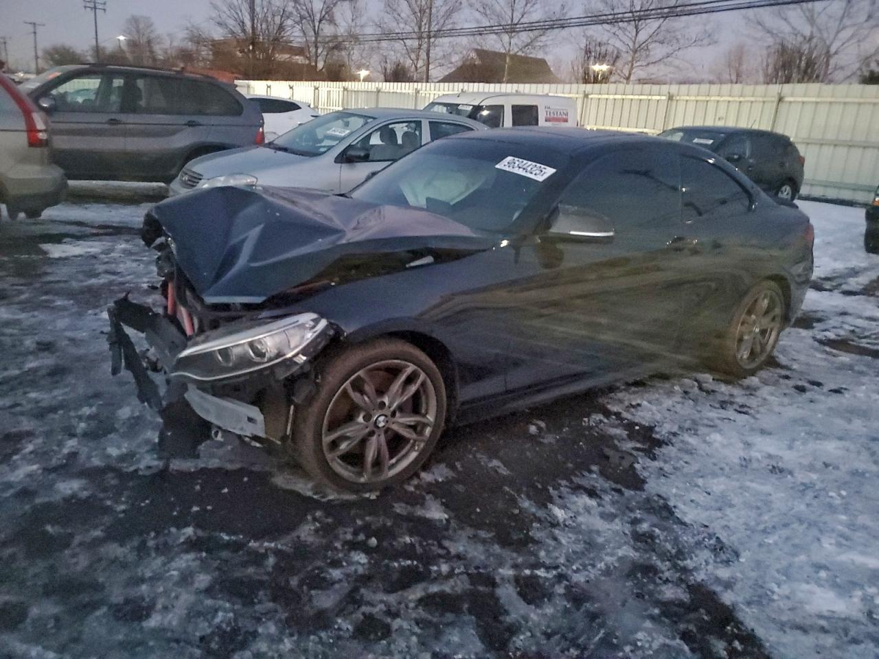 2016 BMW M235i