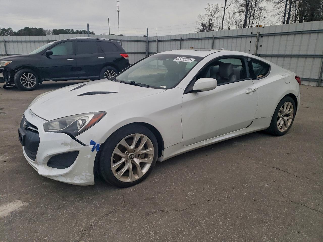2013 Hyundai Genesis