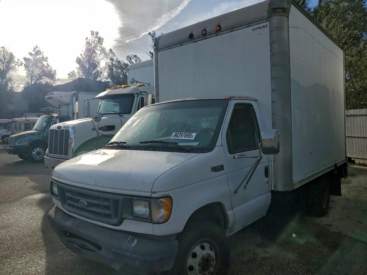 2003 Ford Econoline E350