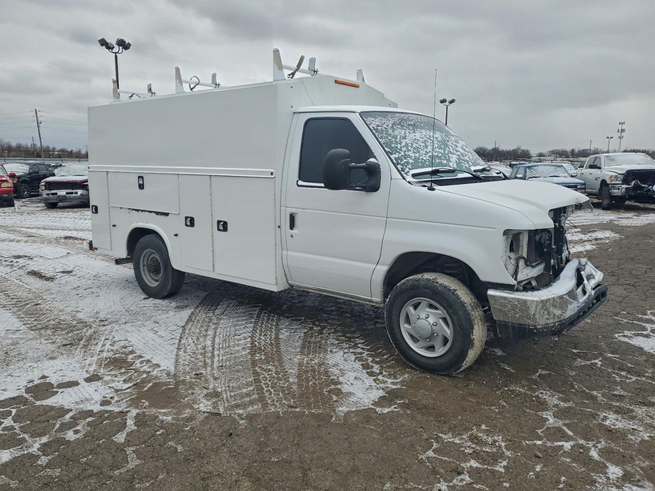2016 Ford Econoline E350