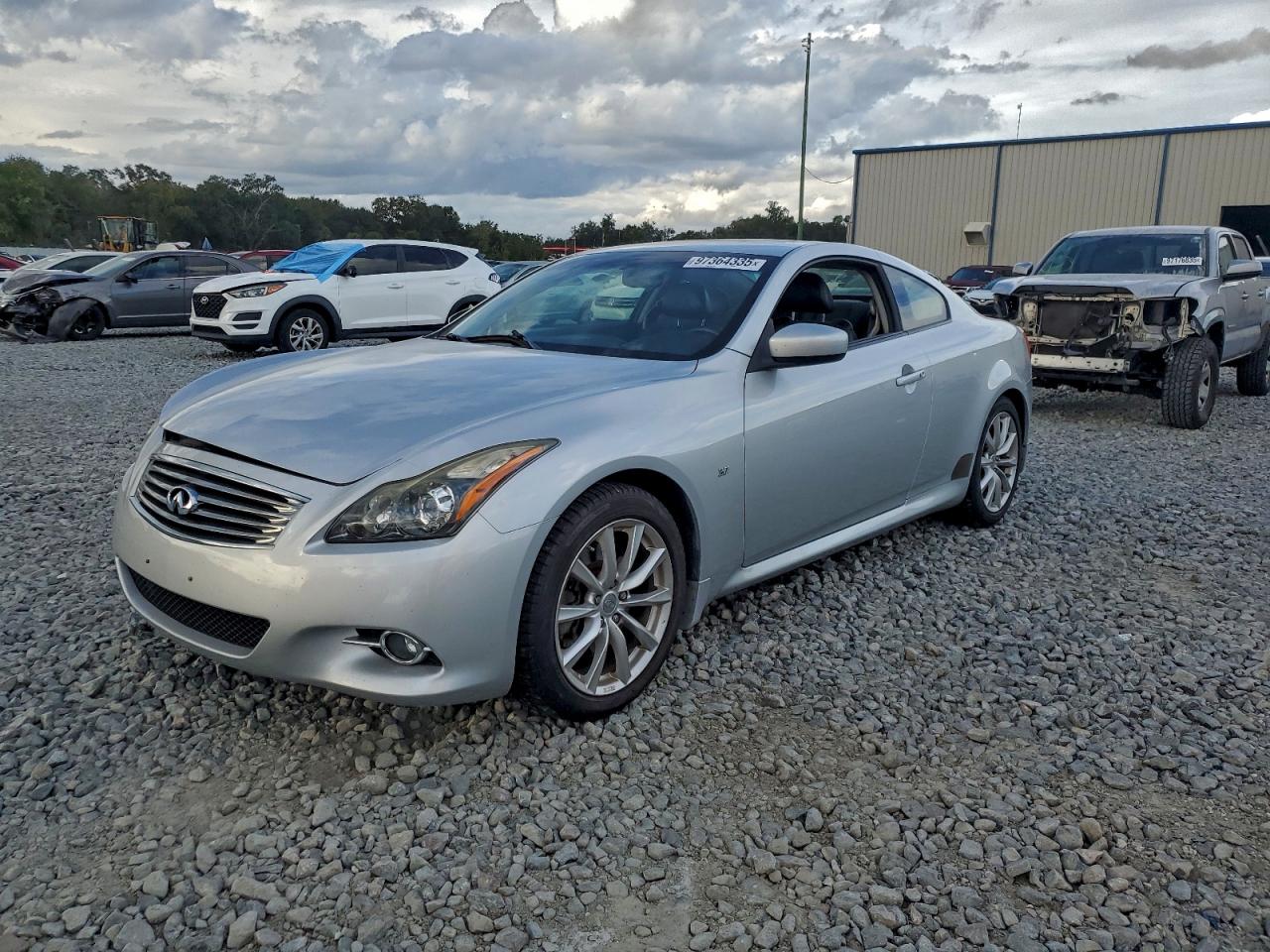 2014 Infiniti Q60