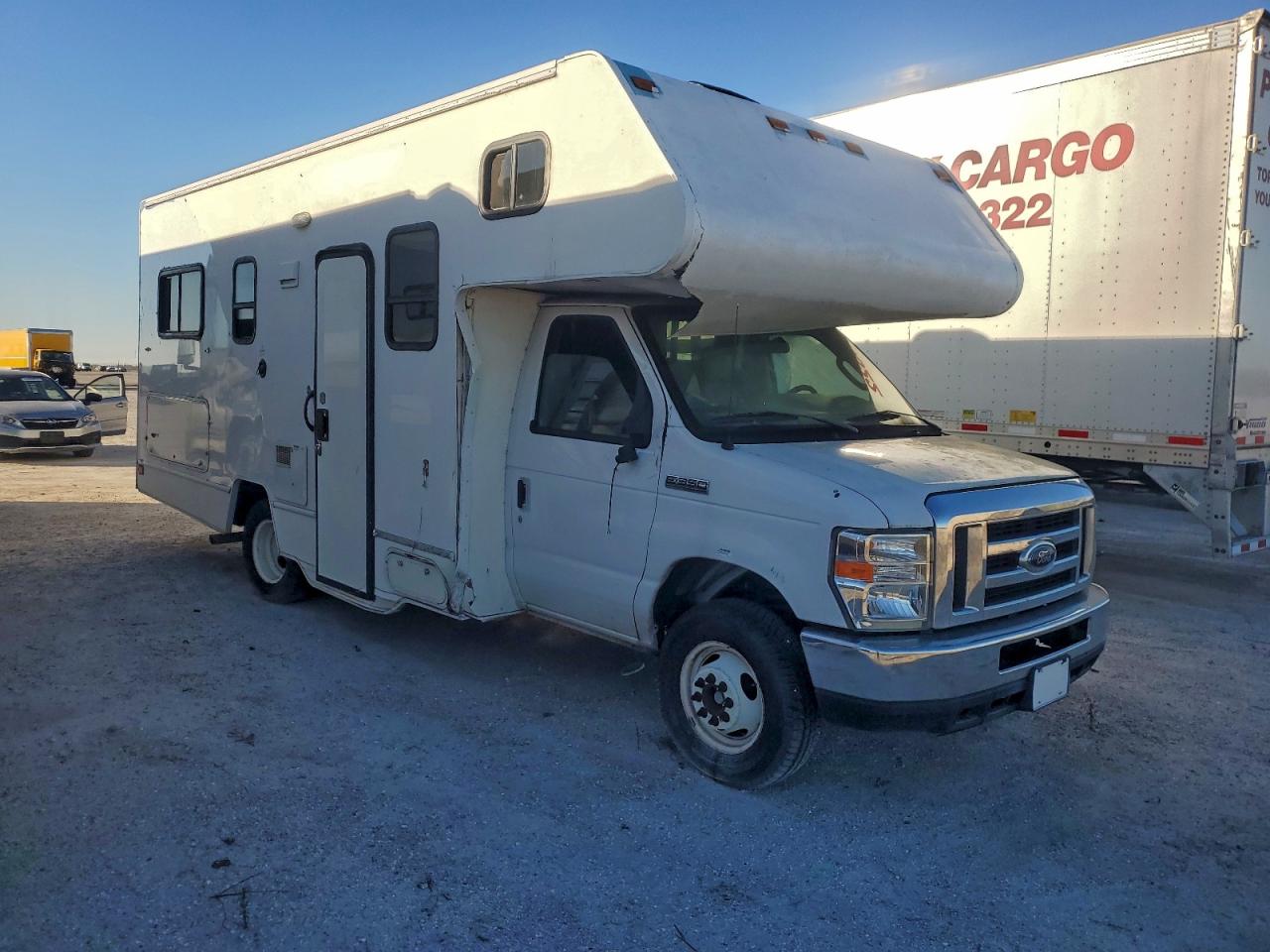 2019 Ford Econoline E350