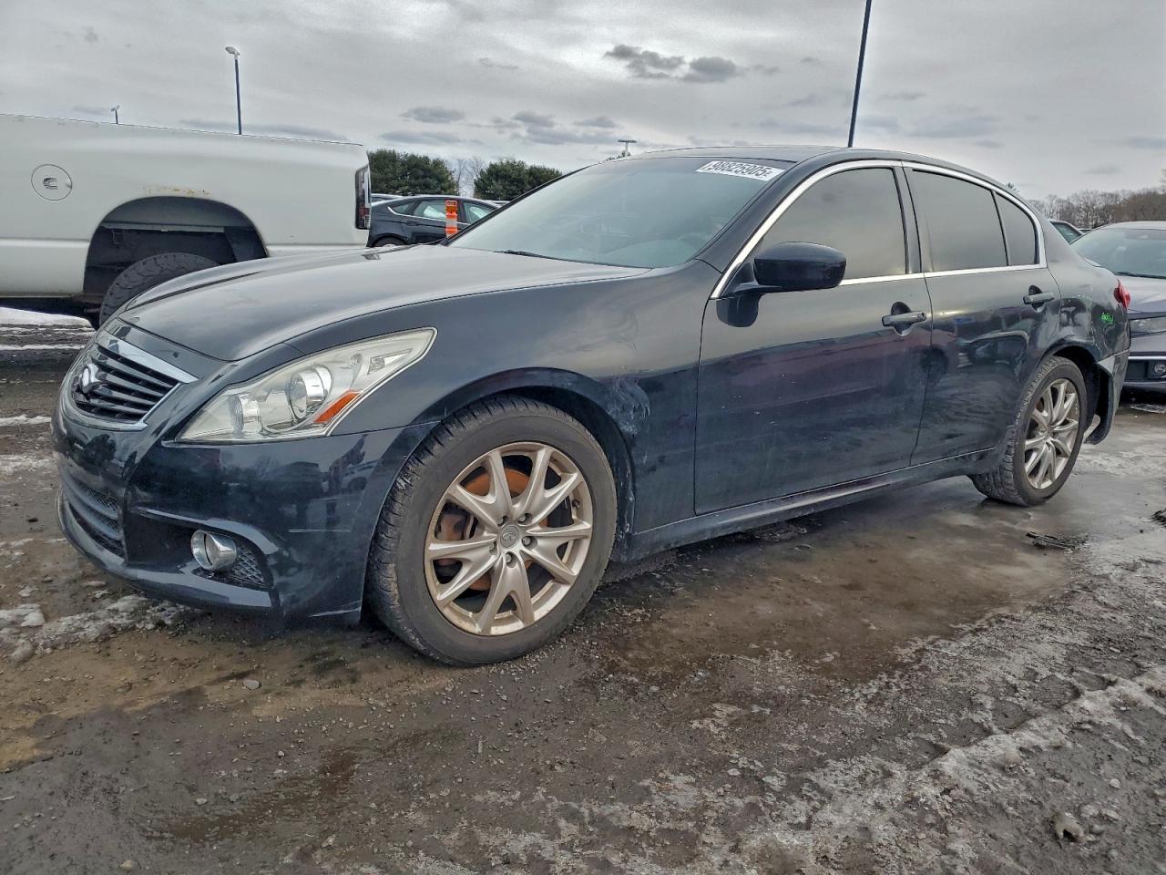 2010 Infiniti G37