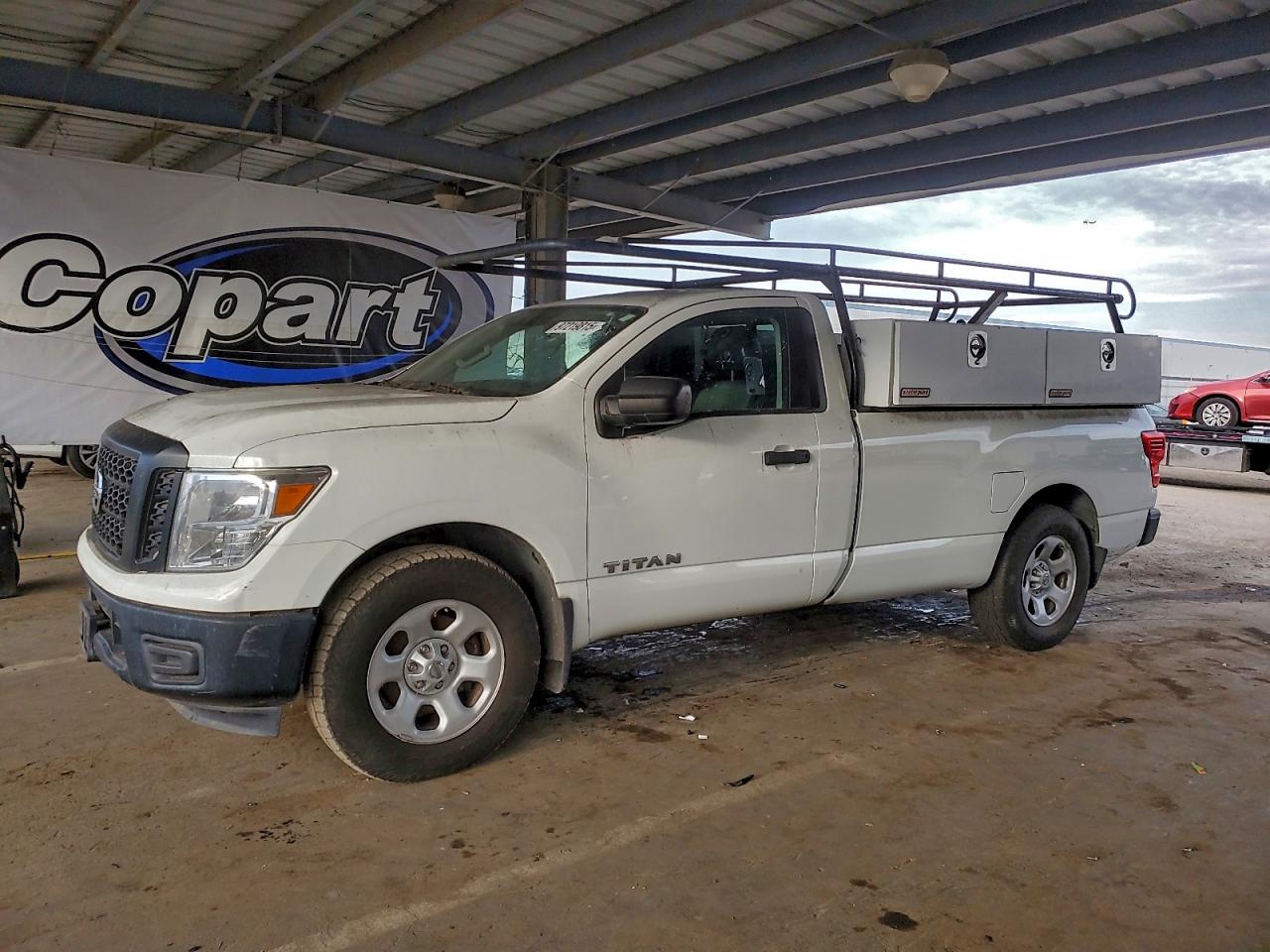2018 Nissan Titan