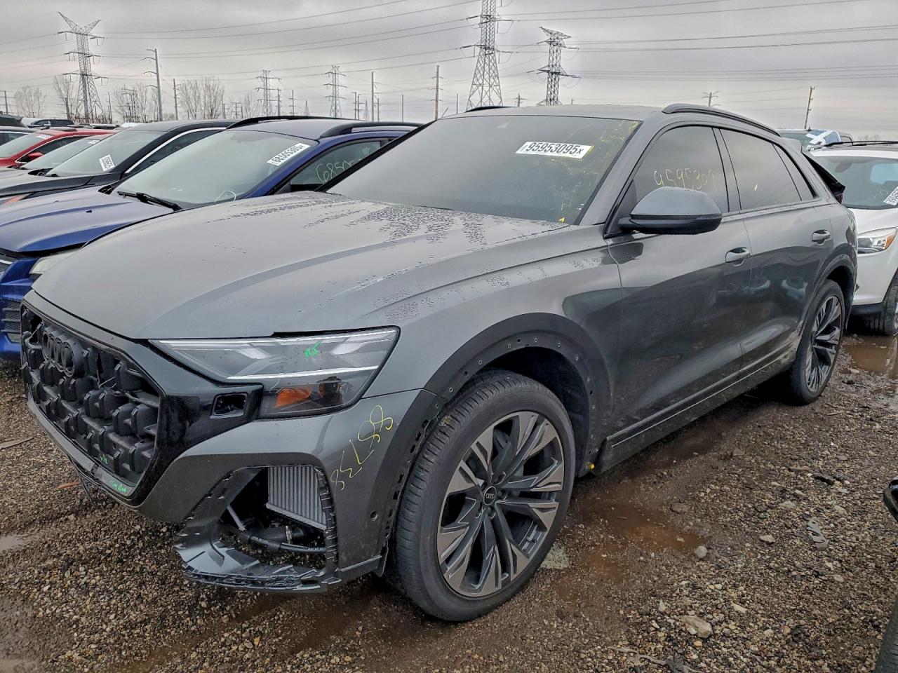 2025 Audi Q8