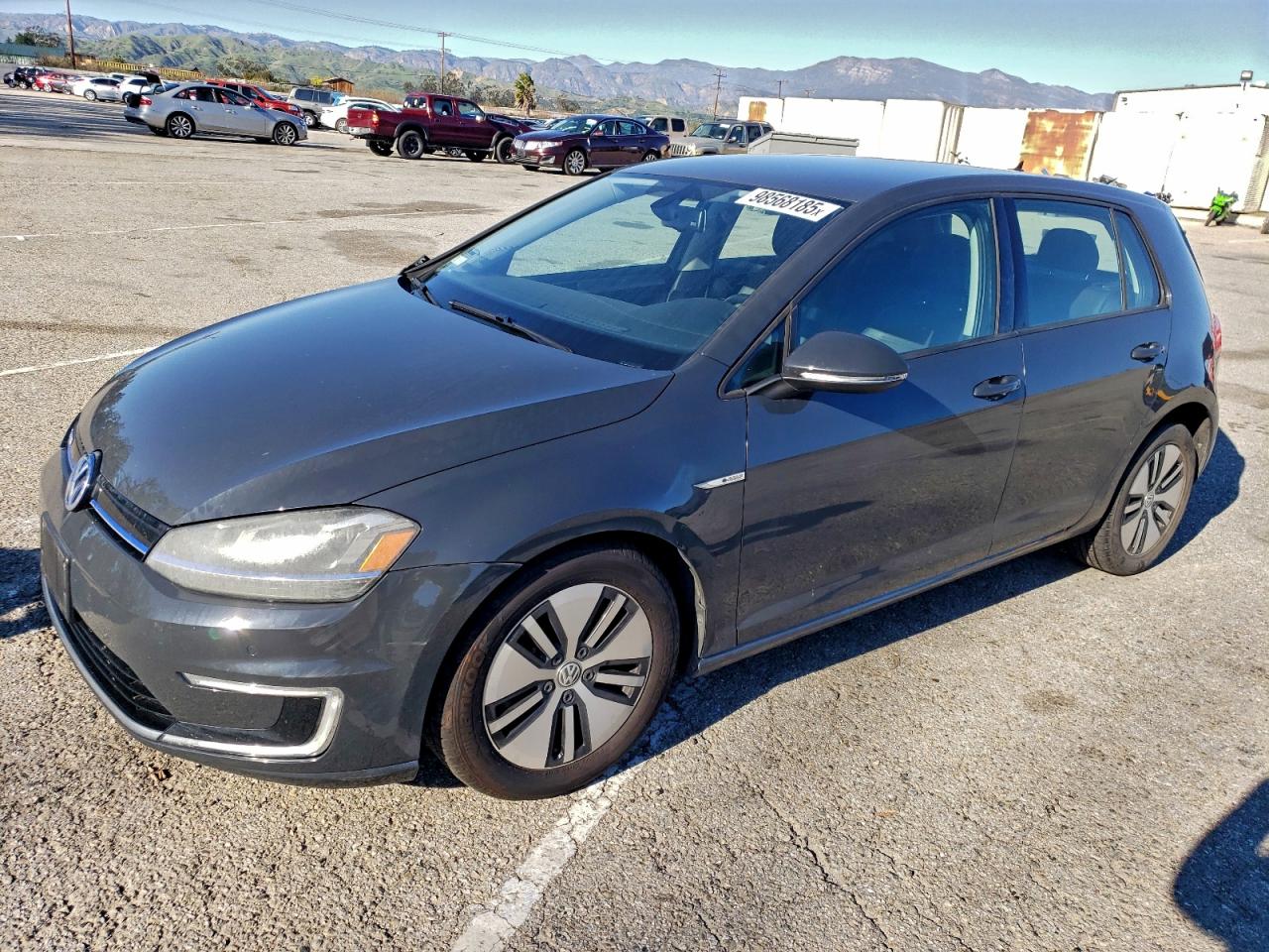 2015 Volkswagen e-Golf