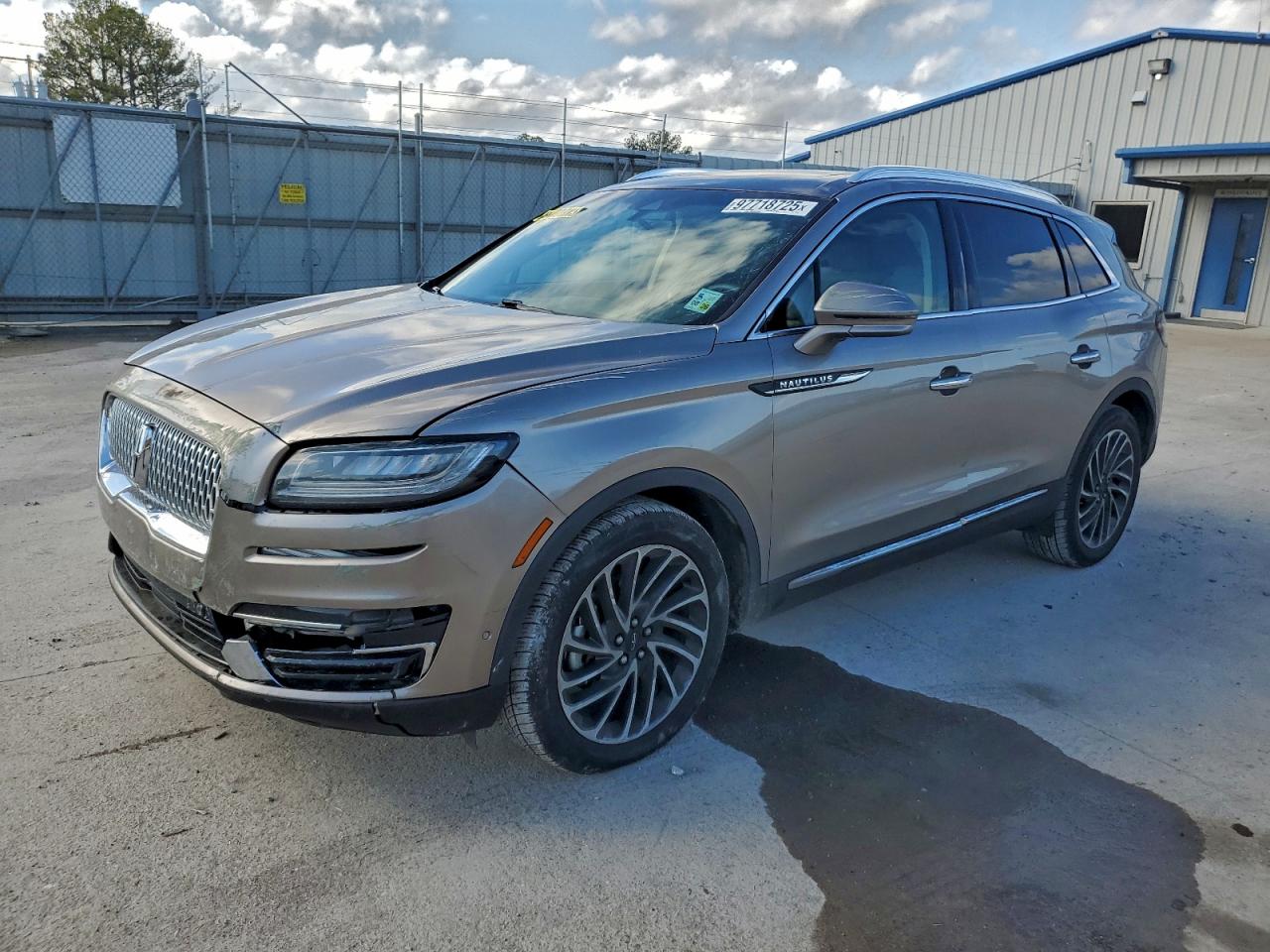 2020 Lincoln Nautilus