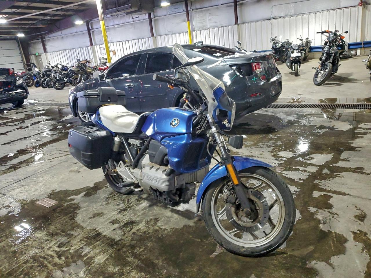 1987 BMW K75