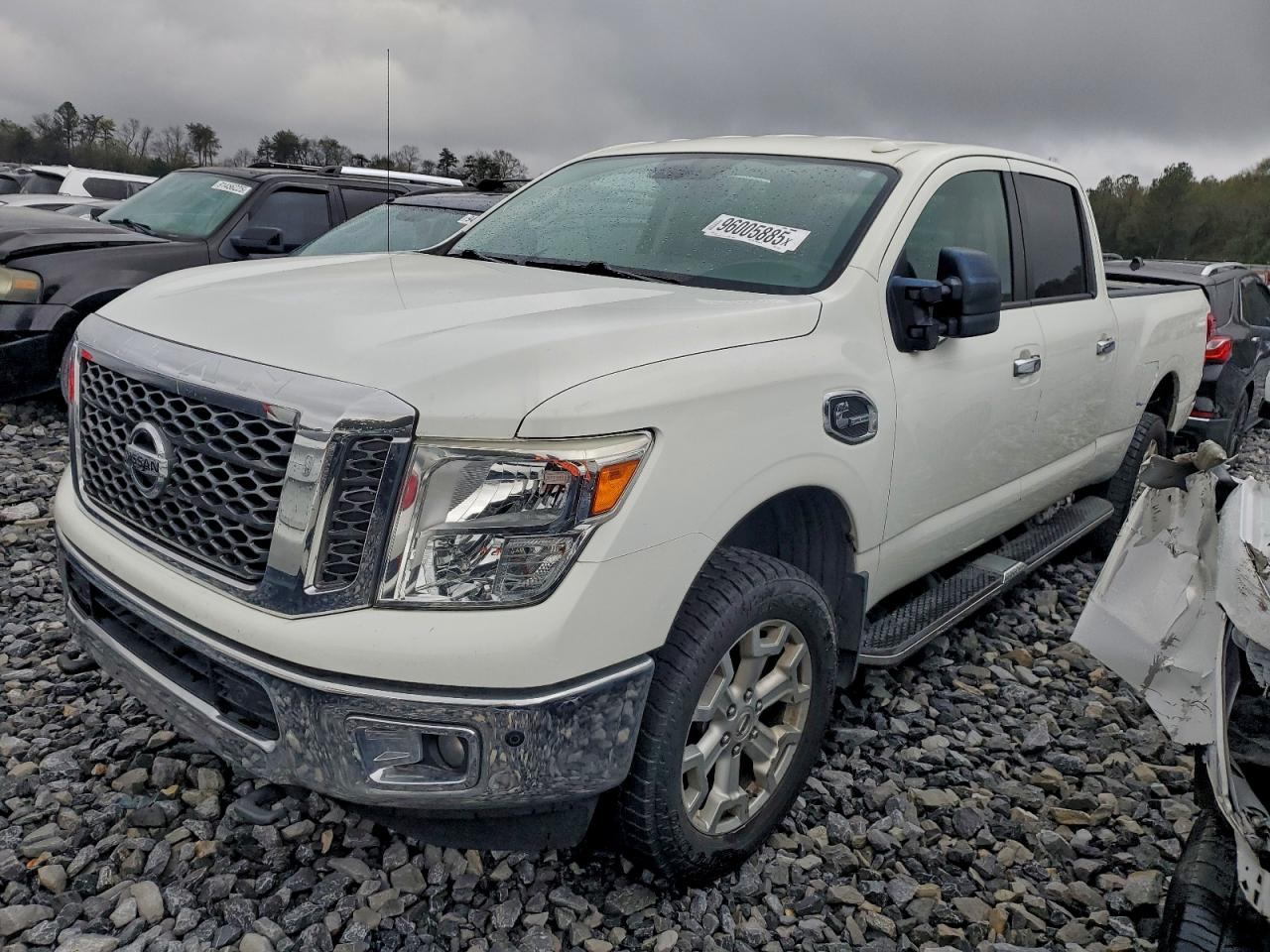 Nissan Titan