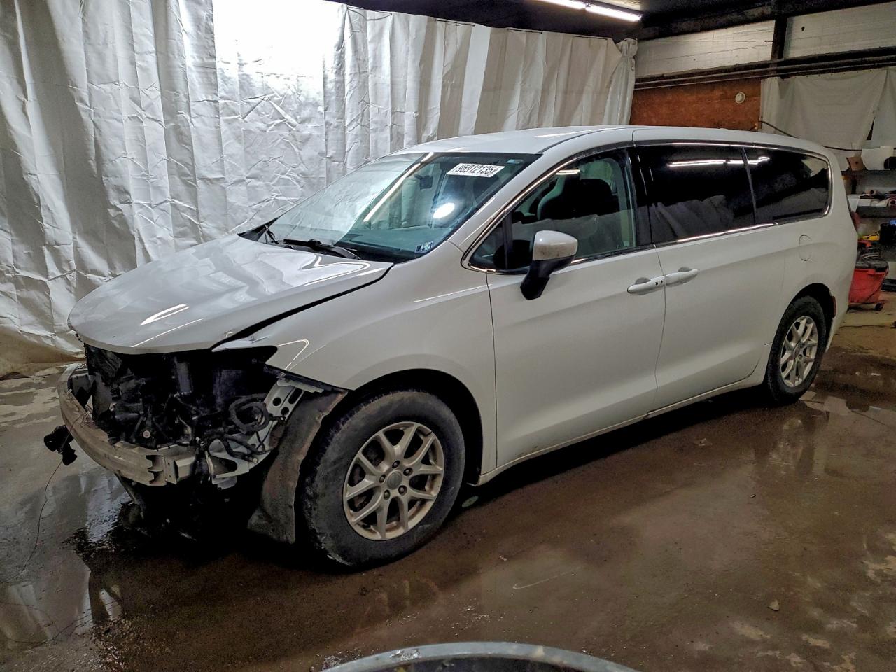 2020 Chrysler Voyager