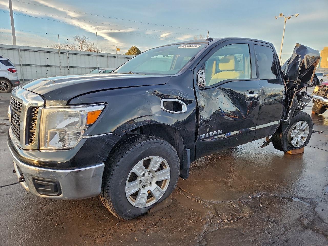 2017 Nissan Titan